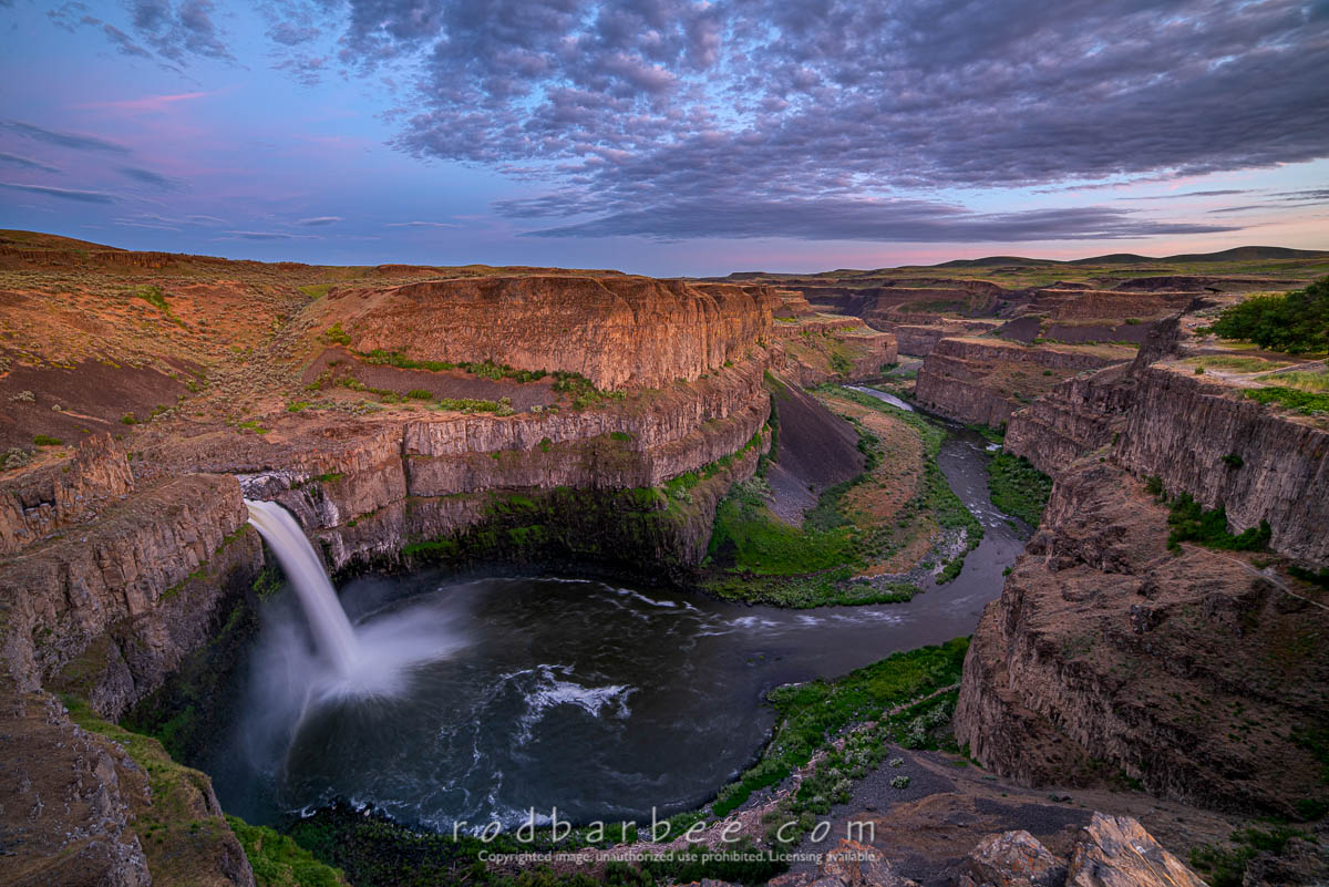 Sunset at Palouse Falls State Park, WA